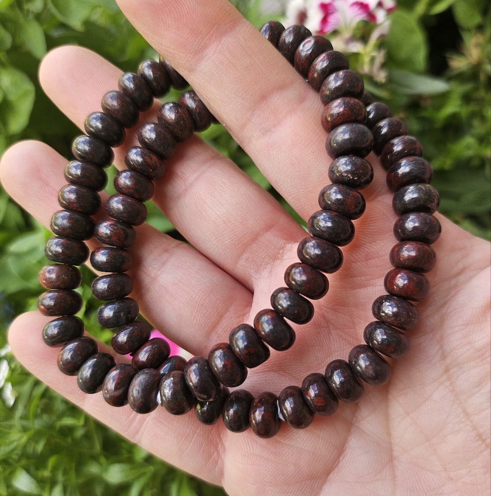 chicken blood bracelet donut shape